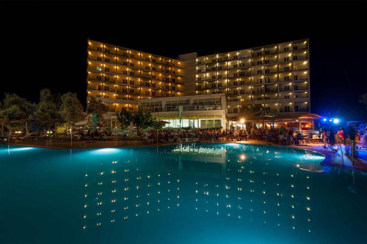 Evia Riviera Resort อมารินโธส ภายนอก รูปภาพ