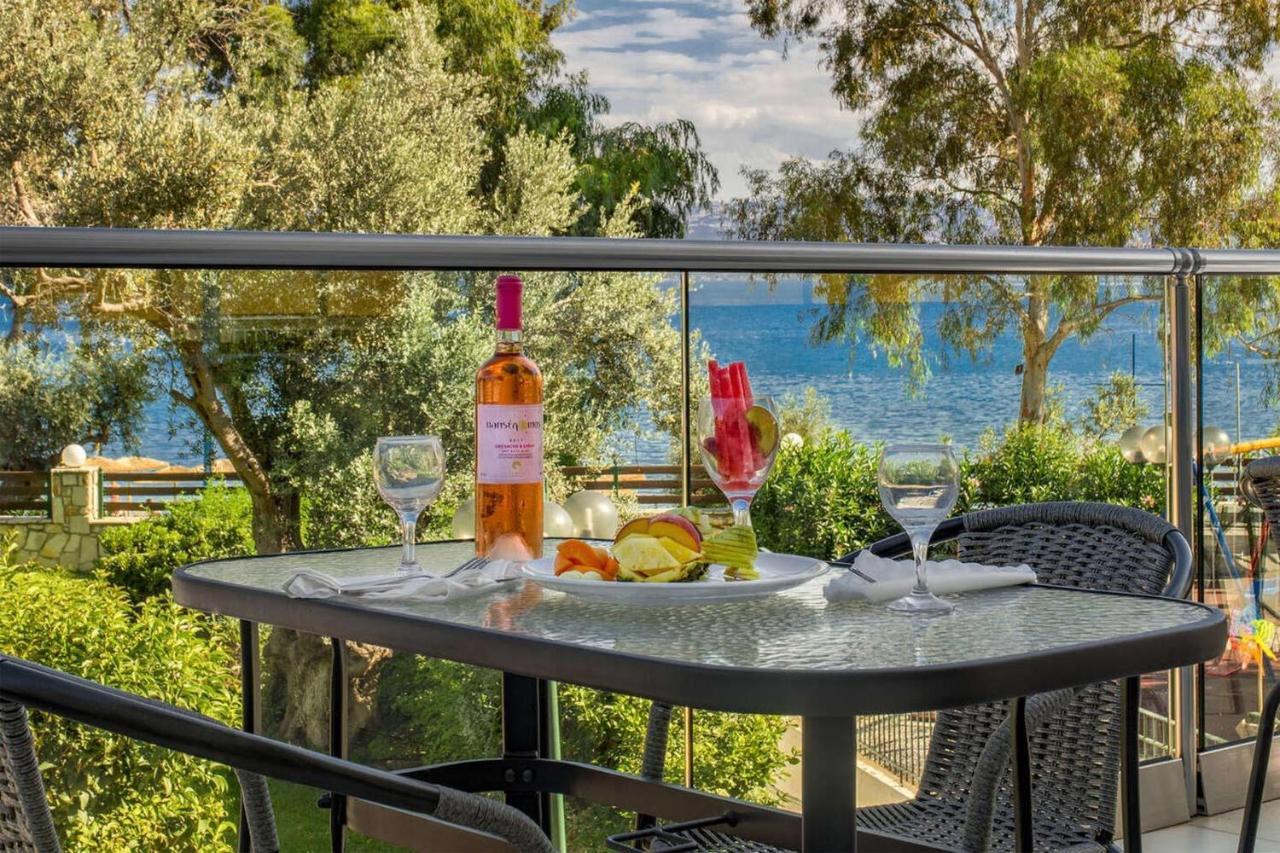 Evia Riviera Resort อมารินโธส ภายนอก รูปภาพ